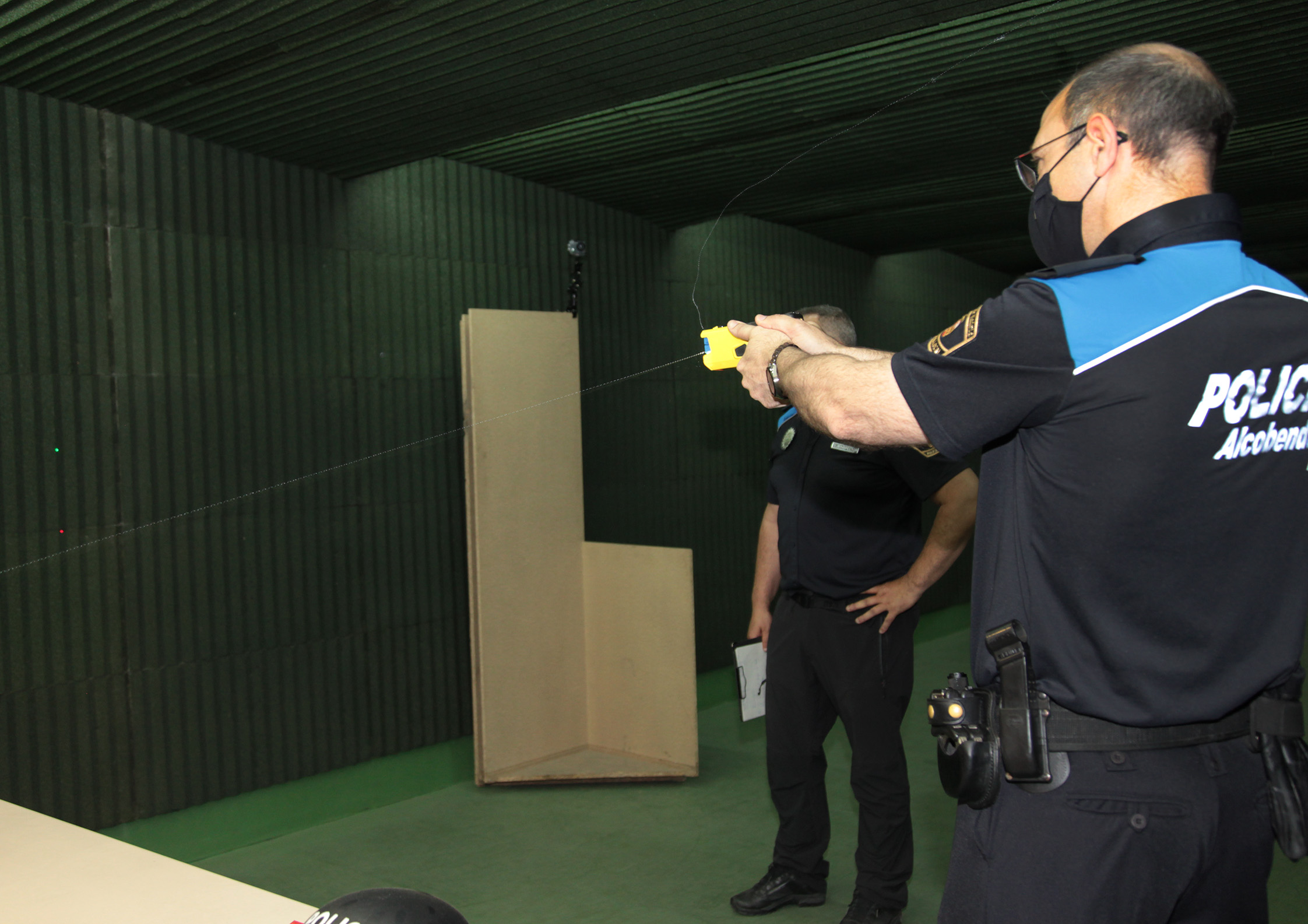 Nuevas pistolas tasser 3