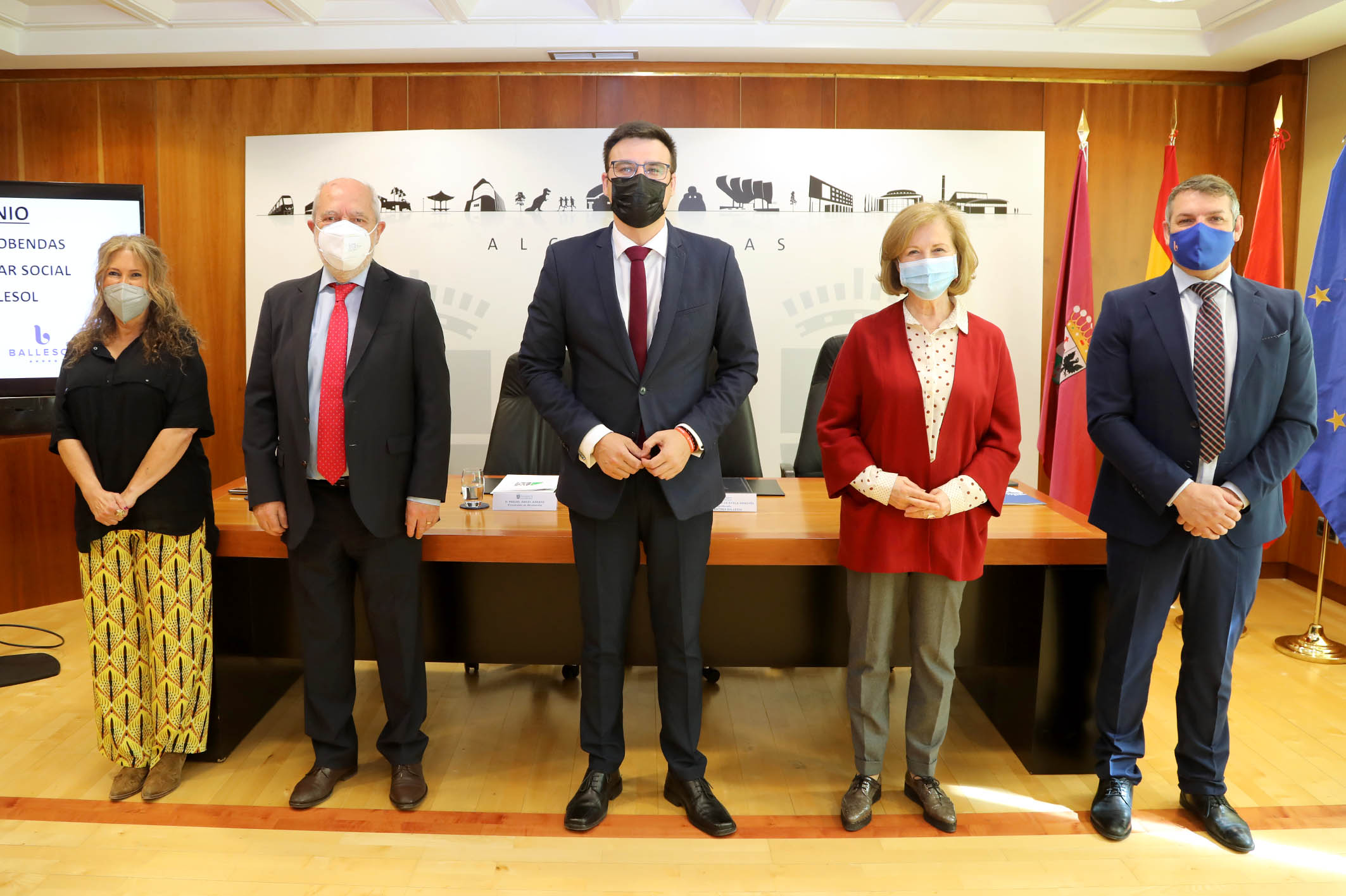 Las residencias de mayores de Alcobendas, por primera vez, implicadas en el programa de “Respiro familiar” Las residencias de mayores de Alcobendas, por primera vez, implicadas en el programa de “Respiro familiar”
