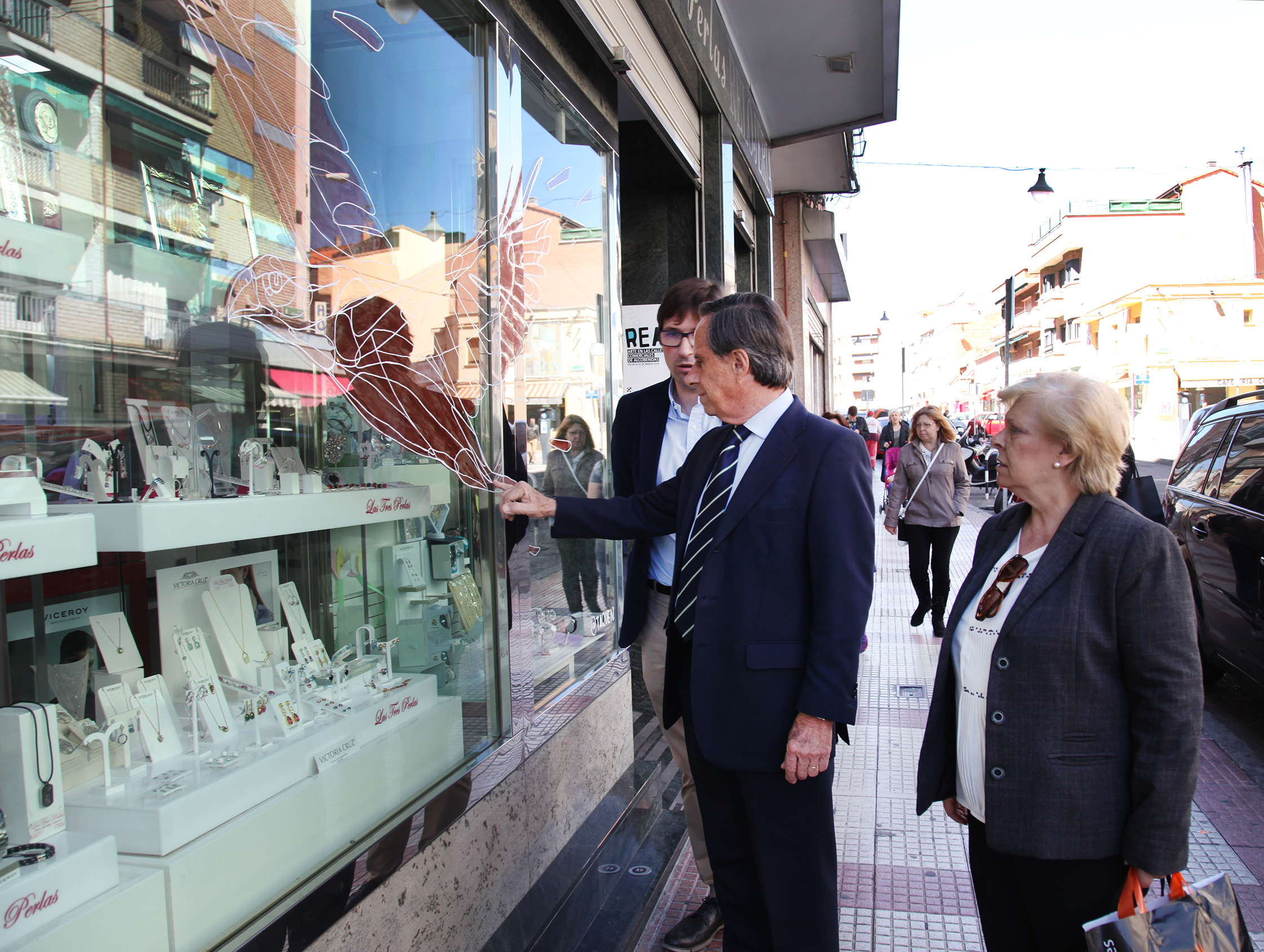 CREA: Arte en las calles comerciales de Alcobendas CREA: Arte en las calles comerciales de Alcobendas