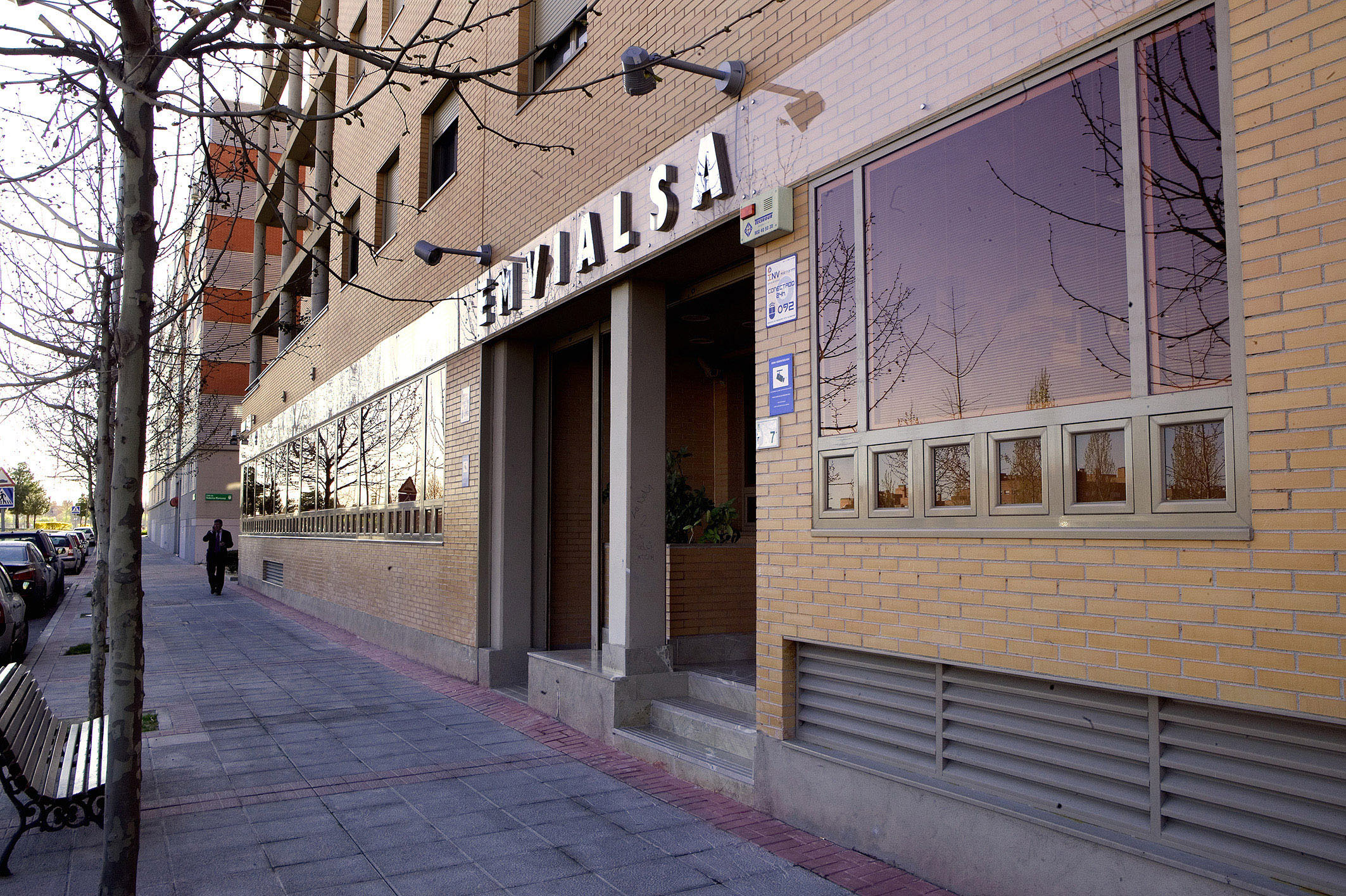 Aprobados los descuentos en el recibo del IBI de las viviendas públicas que gestiona Emvialsa Aprobados los descuentos en el recibo del IBI de las viviendas públicas que gestiona Emvialsa