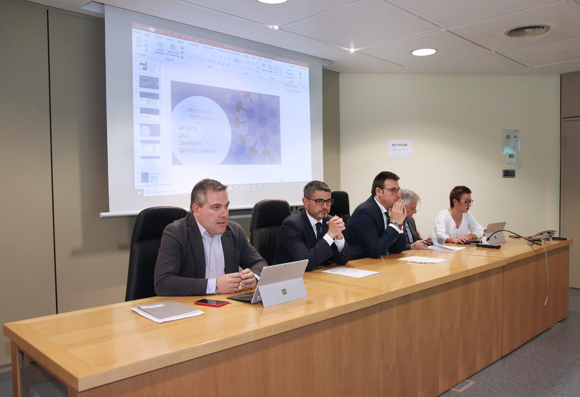 El Ayuntamiento de Alcobendas cierra servicios y suspende actividades municipales El Ayuntamiento de Alcobendas cierra servicios y suspende actividades municipales