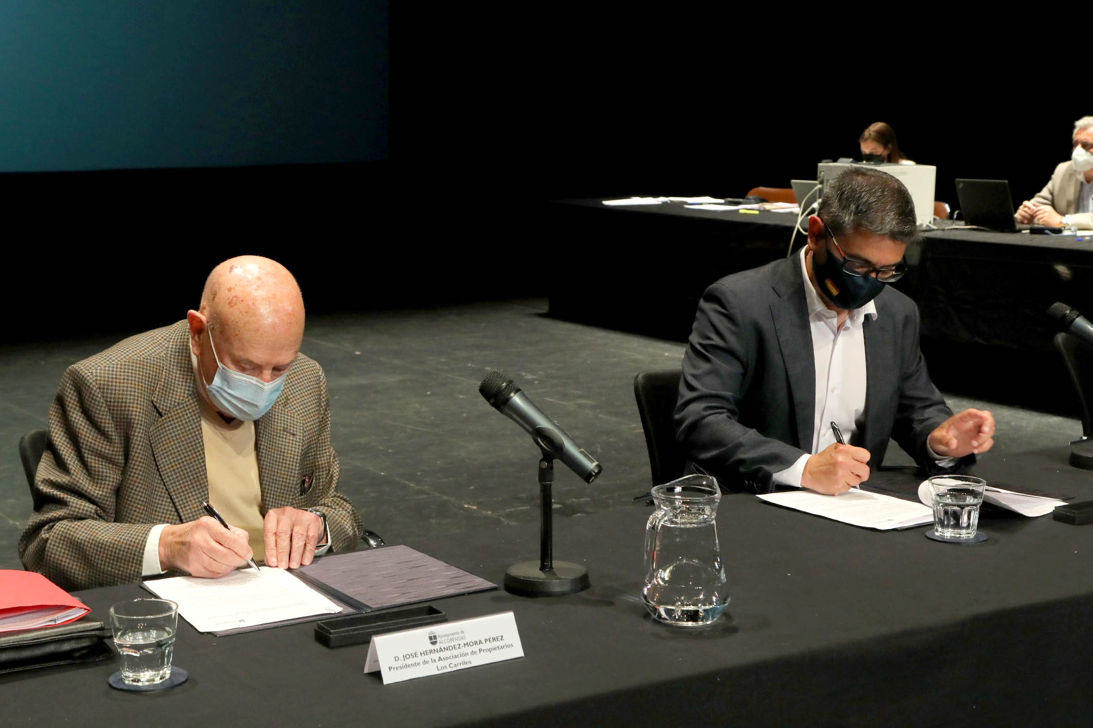 Hoy se ha firmado el Convenio Urbanístico de Los Carriles Hoy se ha firmado el Convenio Urbanístico de Los Carriles