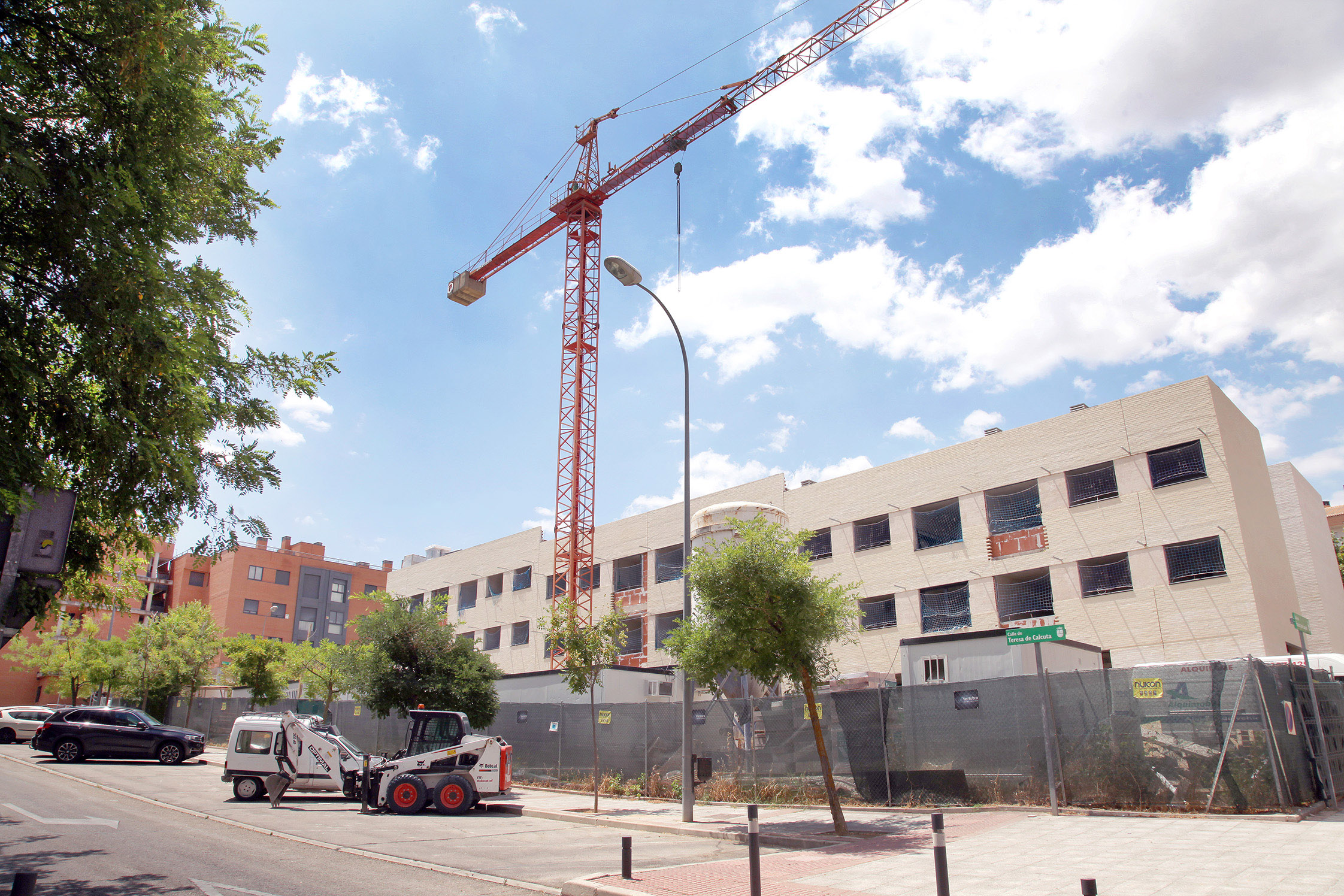 Las 30 viviendas públicas que se construyen en Valdelasfuentes se sortearán tras el verano Las 30 viviendas públicas que se construyen en Valdelasfuentes se sortearán tras el verano
