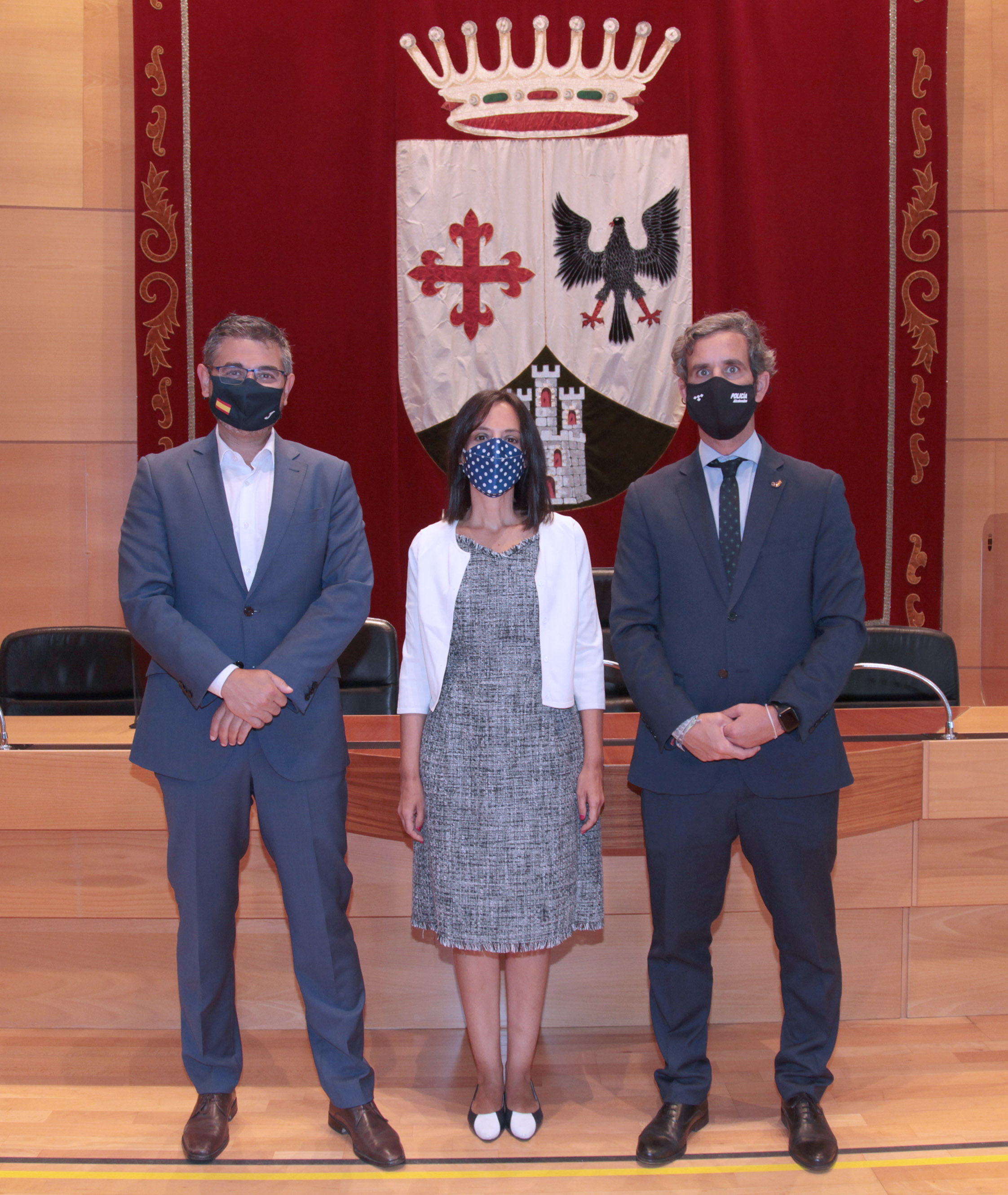 alcalde, vicealcalde, delegada gobierno.jpg