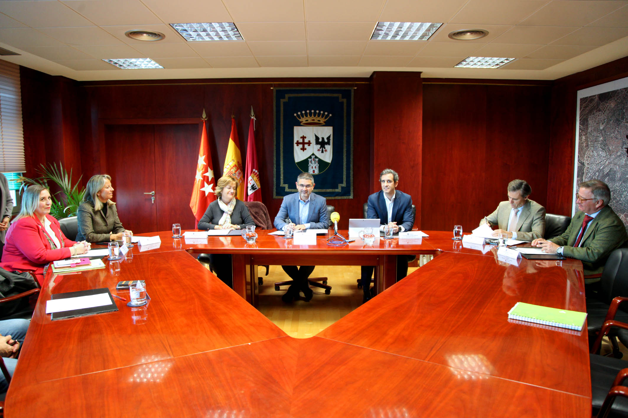 Alcobendas renueva la colaboración con las Entidades de Conservación del distrito Urbanizaciones Alcobendas renueva la colaboración con las Entidades de Conservación del distrito Urbanizaciones