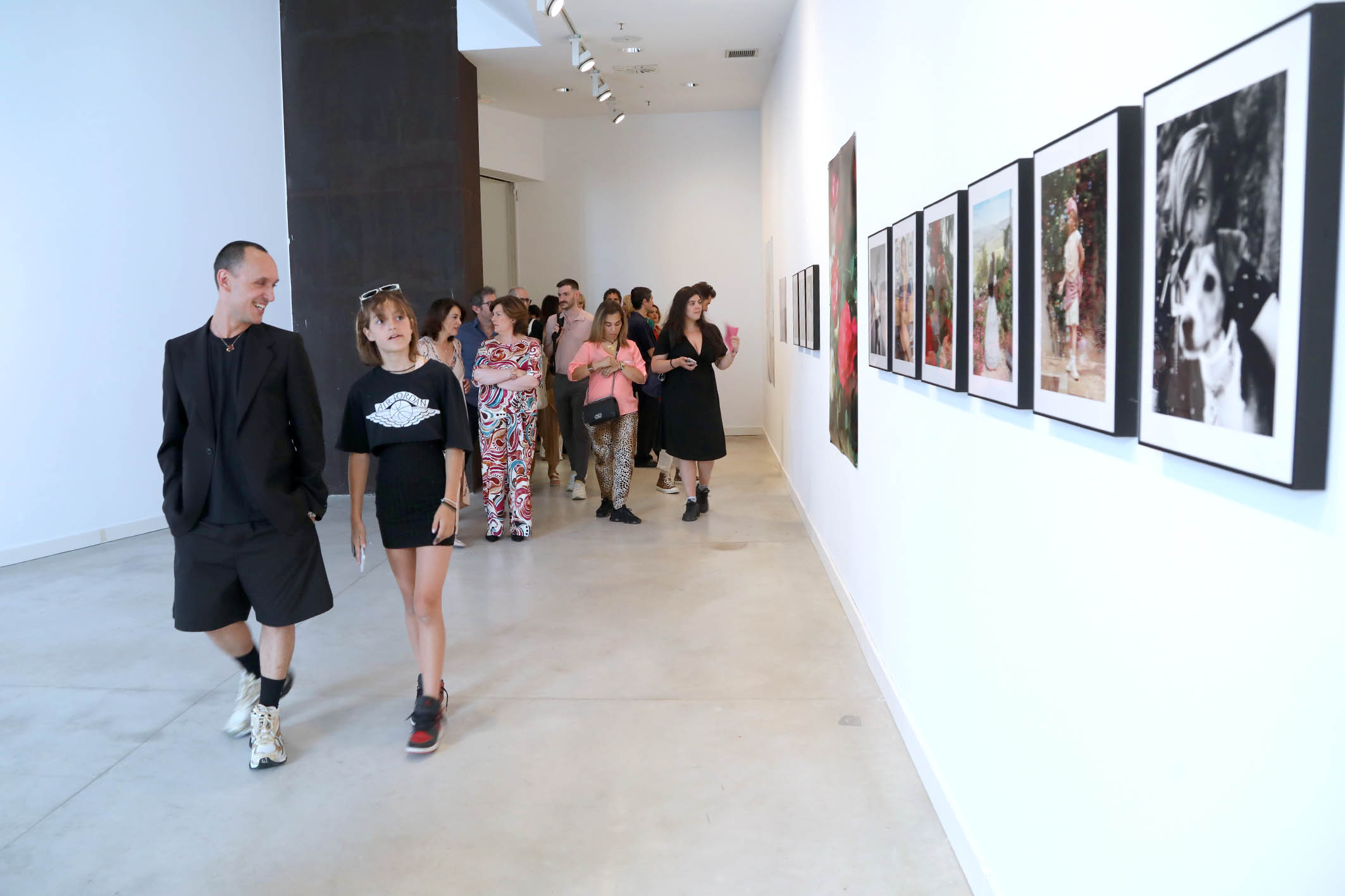 Panorámica de la exposición de Gorka Postigo