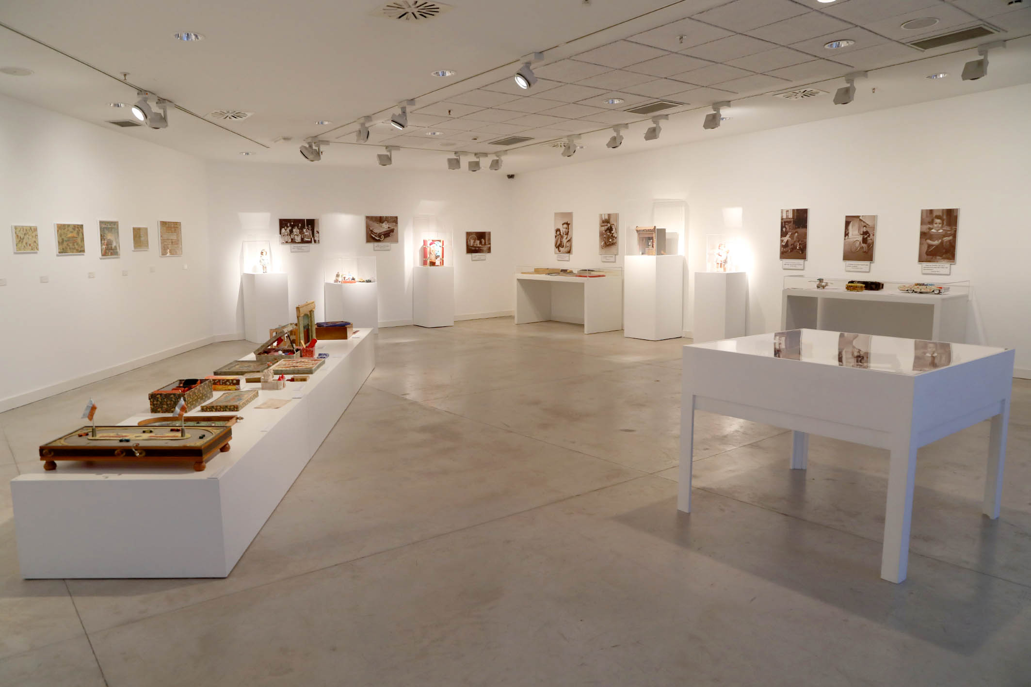 Inauguración de la exposición 'Historia del juguete español'