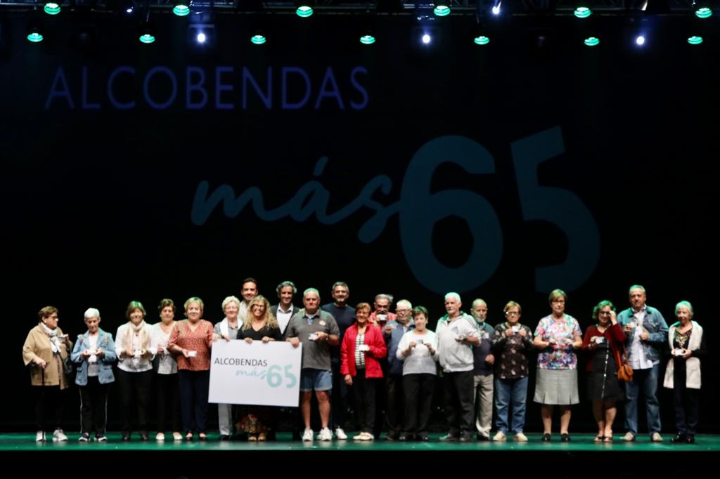 Presentación de la Tarjeta 65 y mas