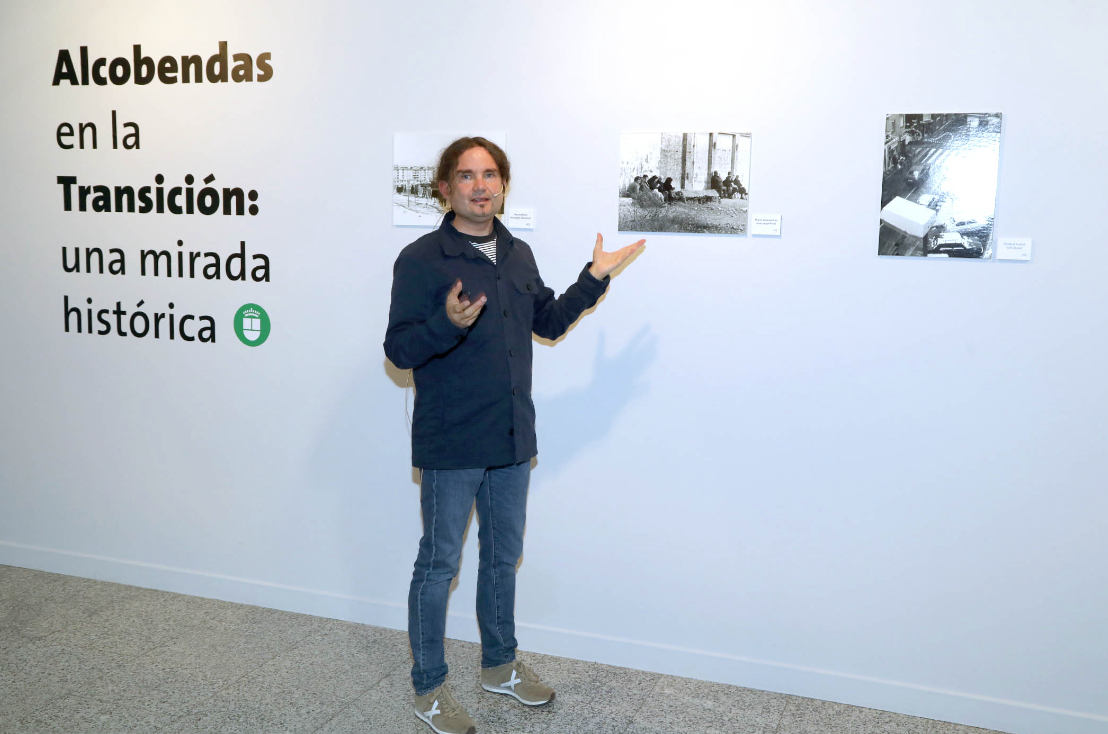 Eduardo Andradas ha contado los detalles de cada imagen de la muestra