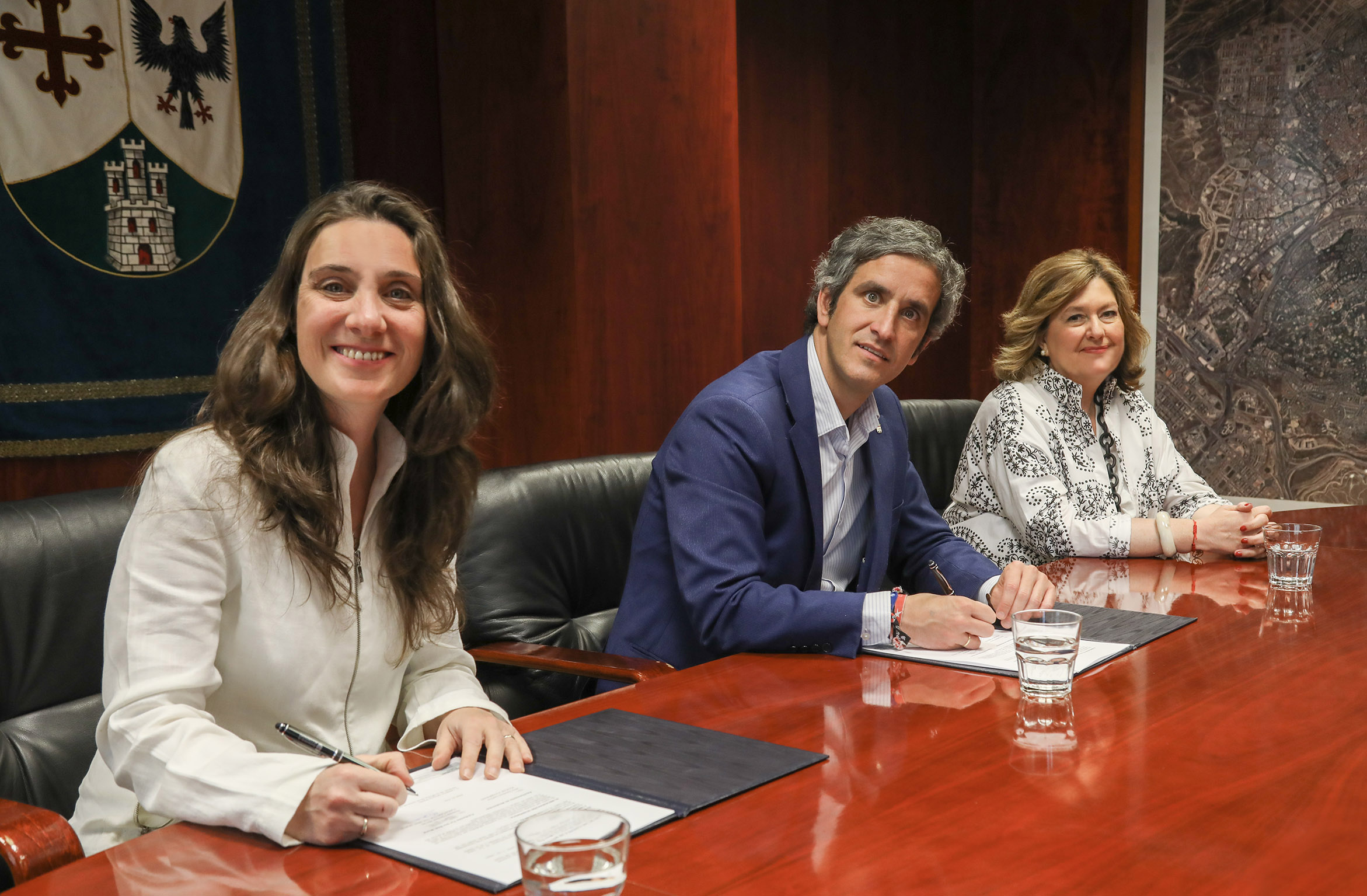 La presidenta de FTBW, el alcalde de Alcobendas y la concejala de Cultura