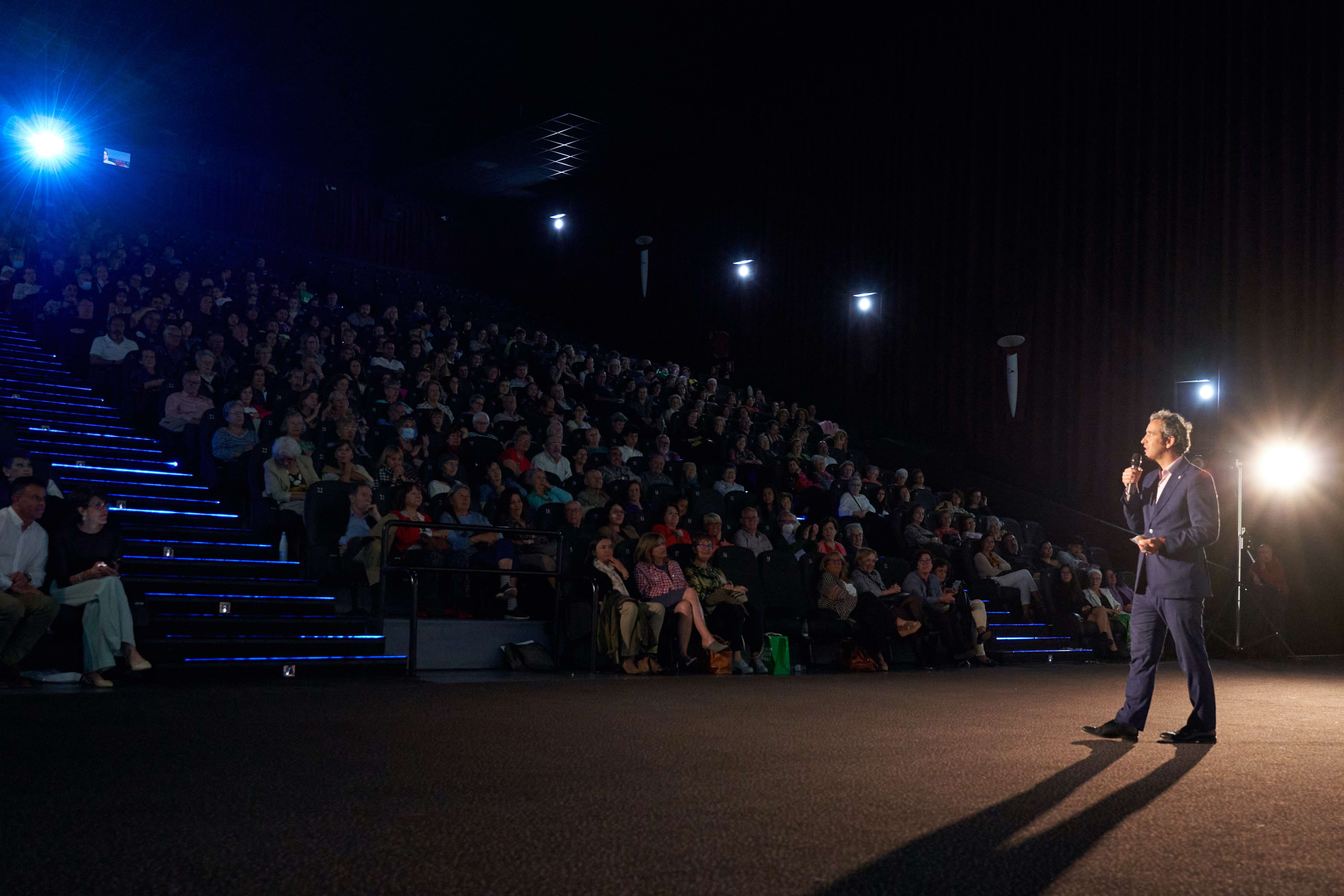 Vista del público en la presentación del corto de Personas Mayores
