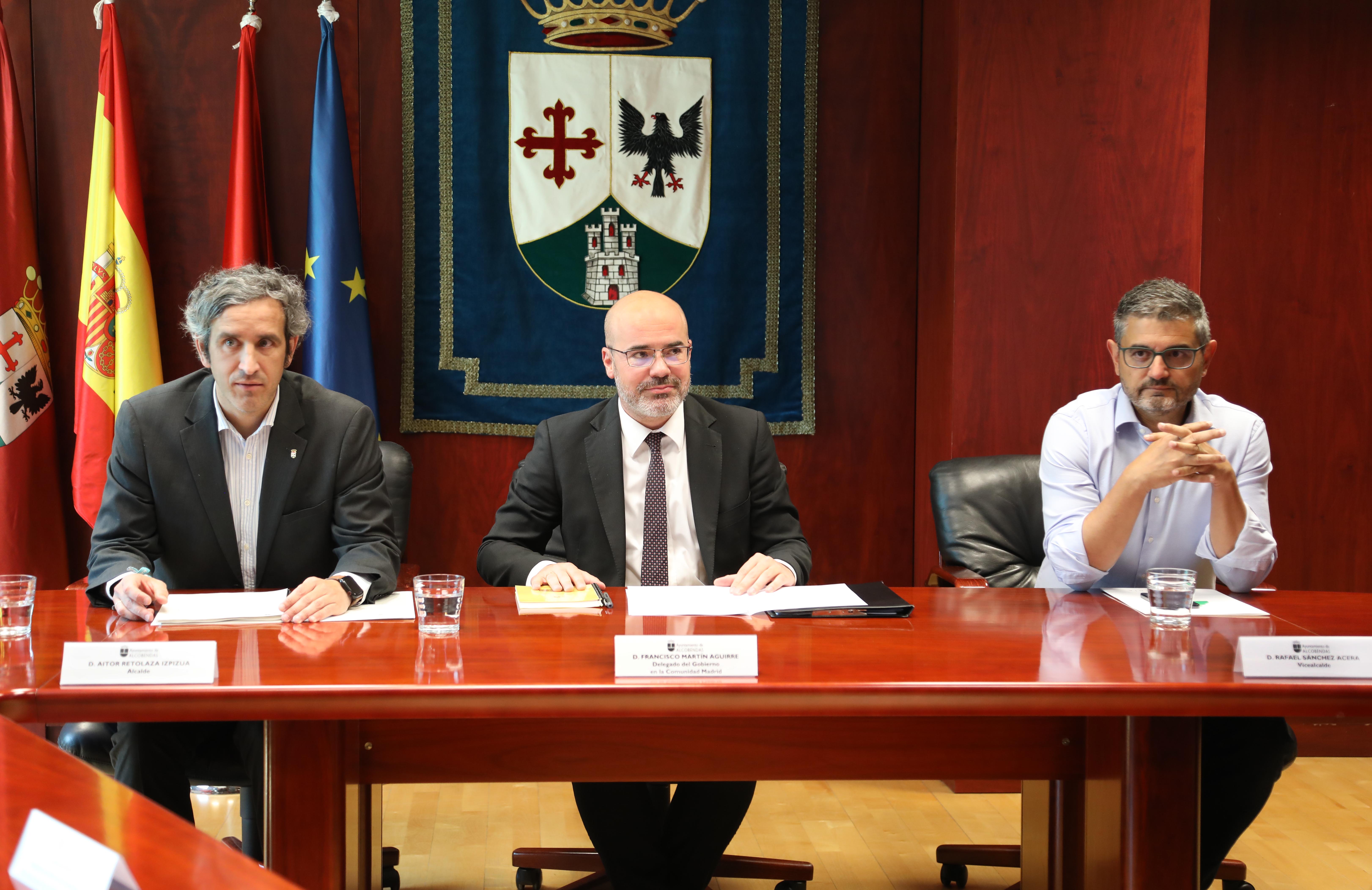 El delegado del Gobierno ha destacado que "Alcobendas es una ciudad muy segura"