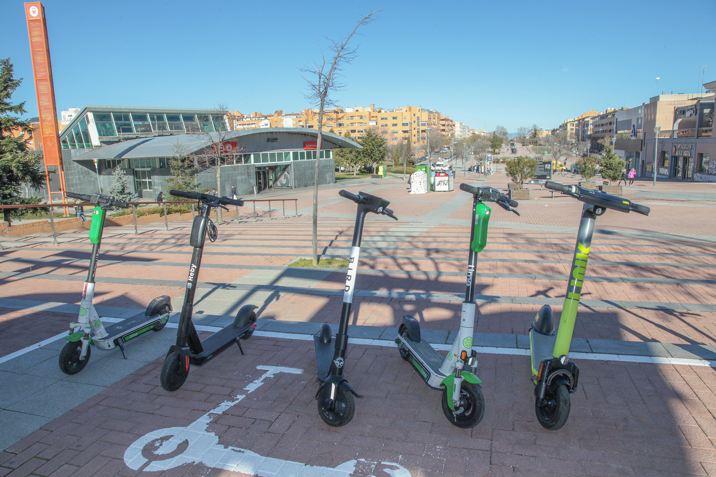 Los patinetes también podrán usar esos carriles "dedicados"