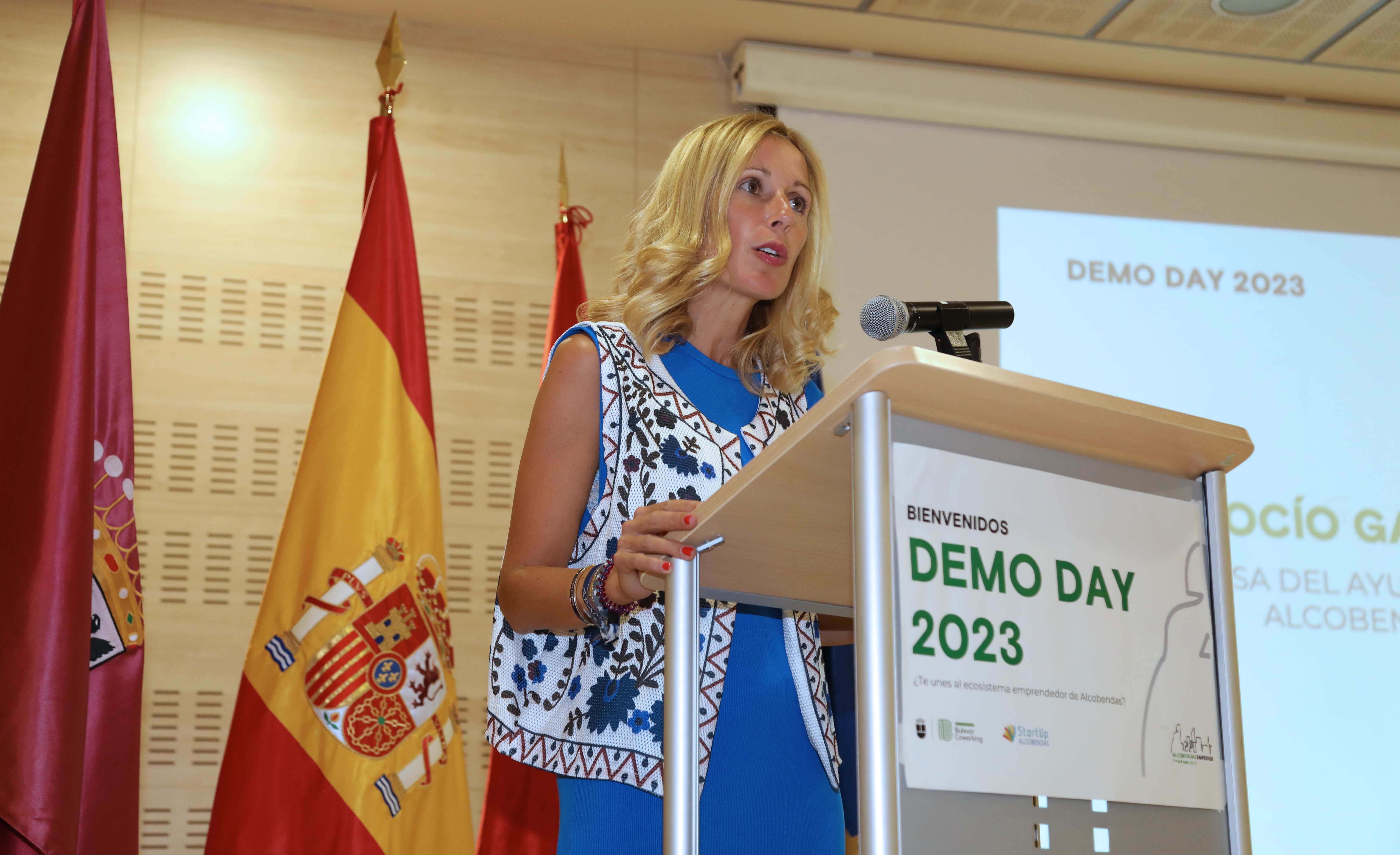 Alcaldesa, Rocío García Alcántara en el demoday de las startups