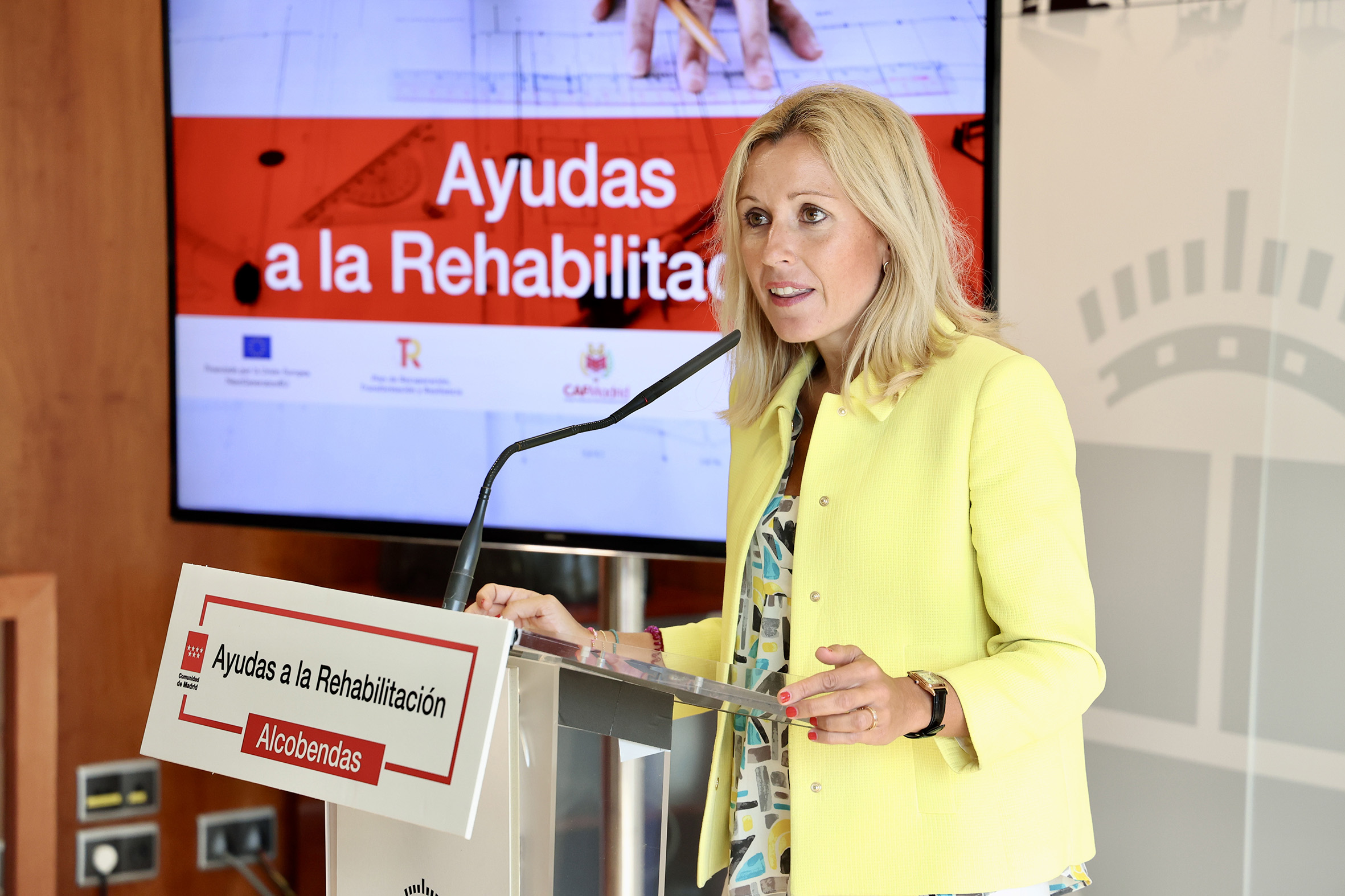 La alcaldesa, Rocío García Alcántara en la presentación Programa Ayudas a la Rehabilitación