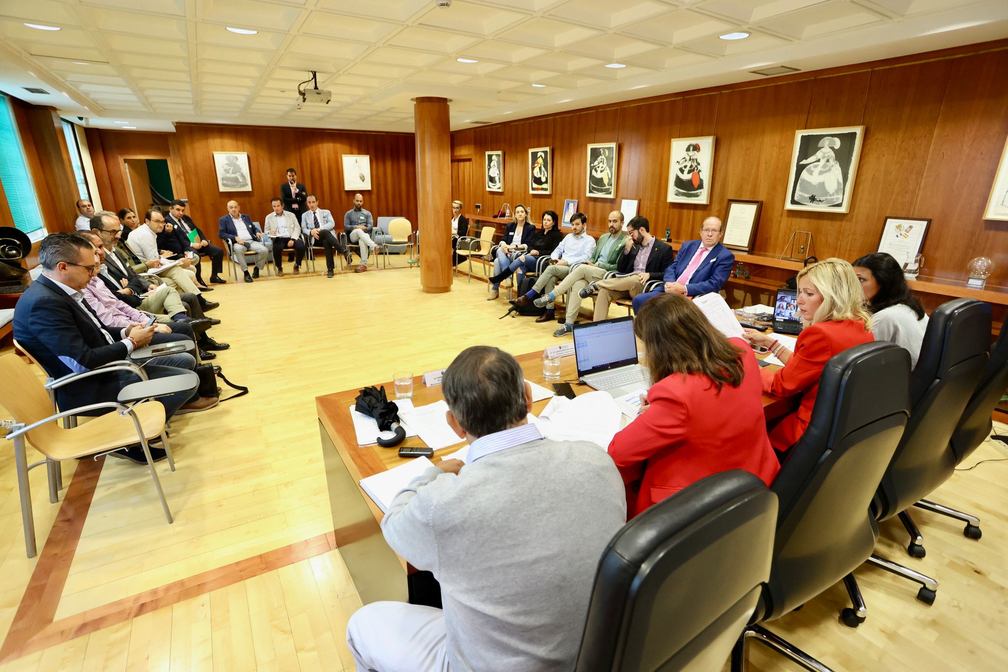 La sesión se ha celebrado en el Ayuntamiento de Alcobendas