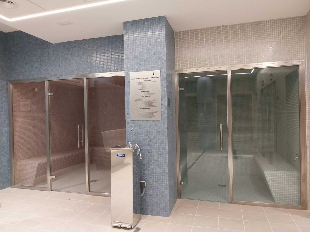 Nueva zona termal Polideportivo Municipal José Caballero