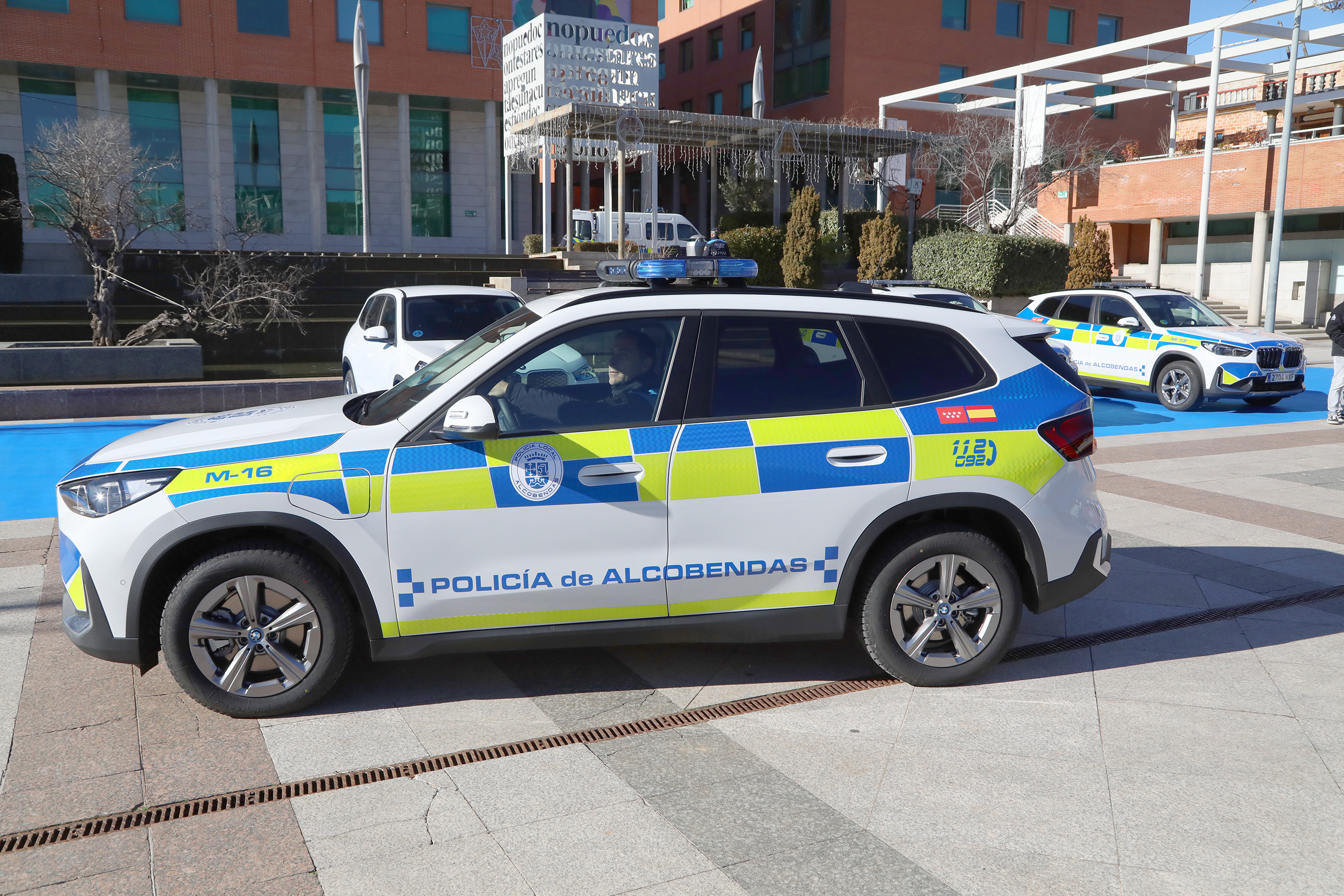 Nuevos vehículos policía