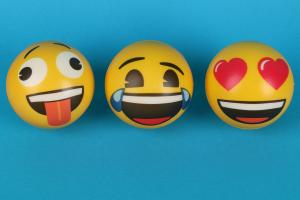 emoticonos emociones