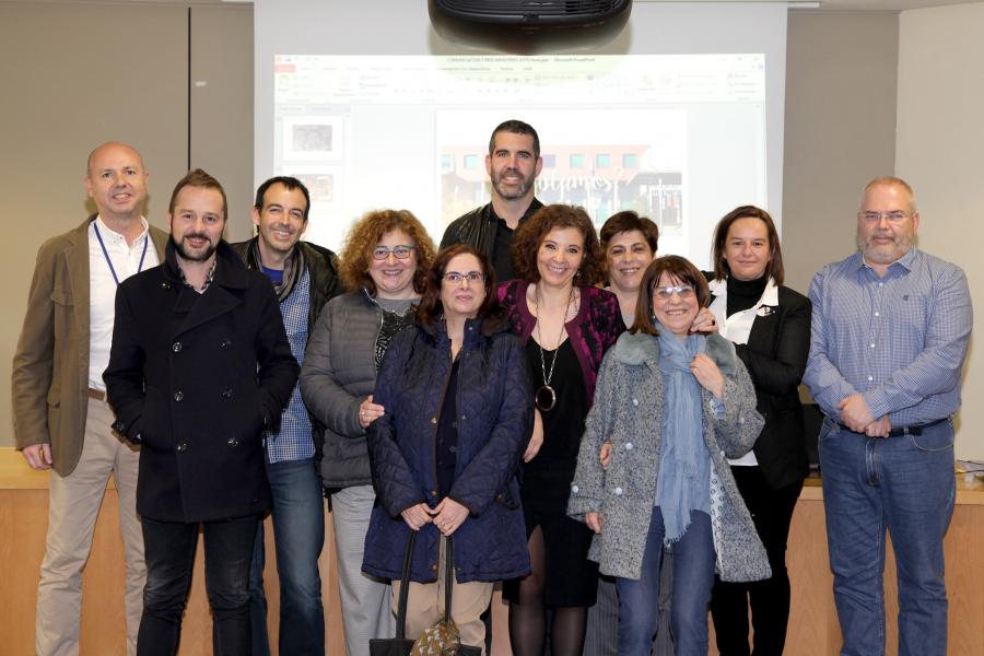 BenchMarking (Intercambio de Experiencias) Ministerio de Educación, Cultura y Deporte - Ayuntamiento de Alcobendas - Imagen grupal de todos los participantes.