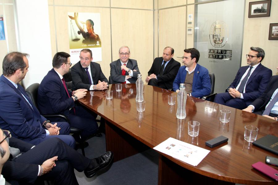 Autoridades. Visita a Bureau Veritas -2020
