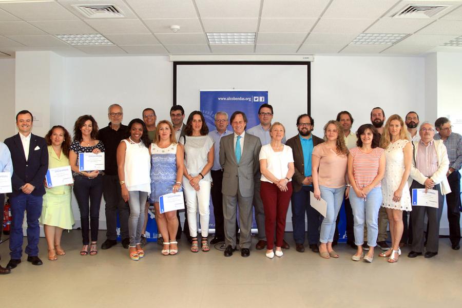 Entrega de Diplomas Curso de Formación para PYMES -  Grupo de los diplomados.