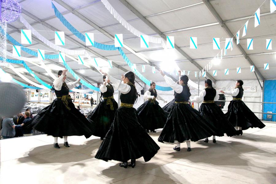 Grupo Folclórico de Xuntanza. Inauguración Feria del Marisco 2017.