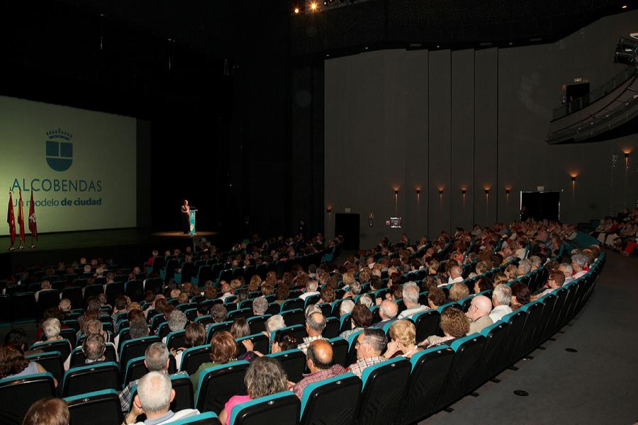 Semana el Mayor 2016 - Gala Homenaje a Mayores - Panorámica de los homenajeados.