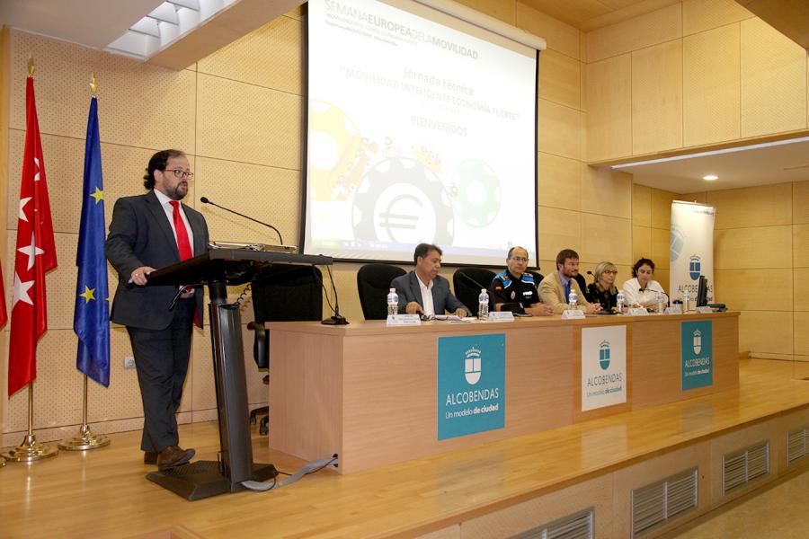 Jornada Técnica de Movilidad Inteligente - Economía Fuerte -  Mesa de los presentadores.