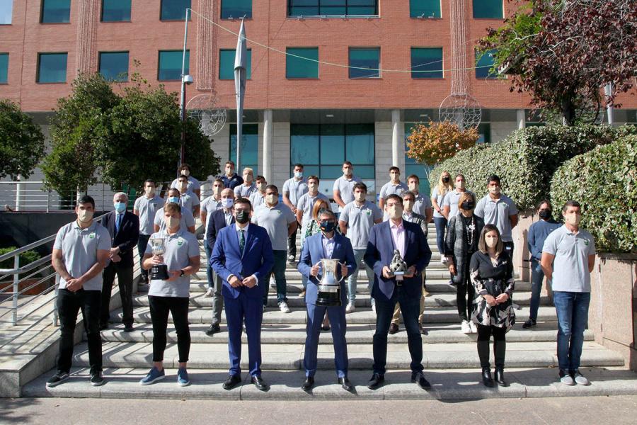 Autoridades y Equipo de Rugby. Recepción Equipo Lexus Alcobendas Rugby Campeón de la Copa del Rey - 2020