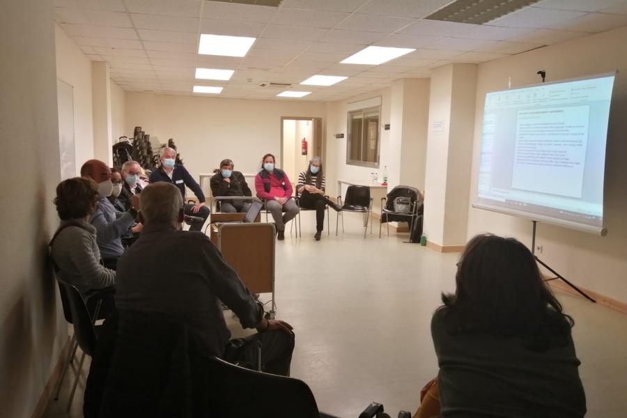 Foro Distrito Centro Medio Ambiente Urbano - Imagen de la reunión de los vecinos con las autoridades municipales.