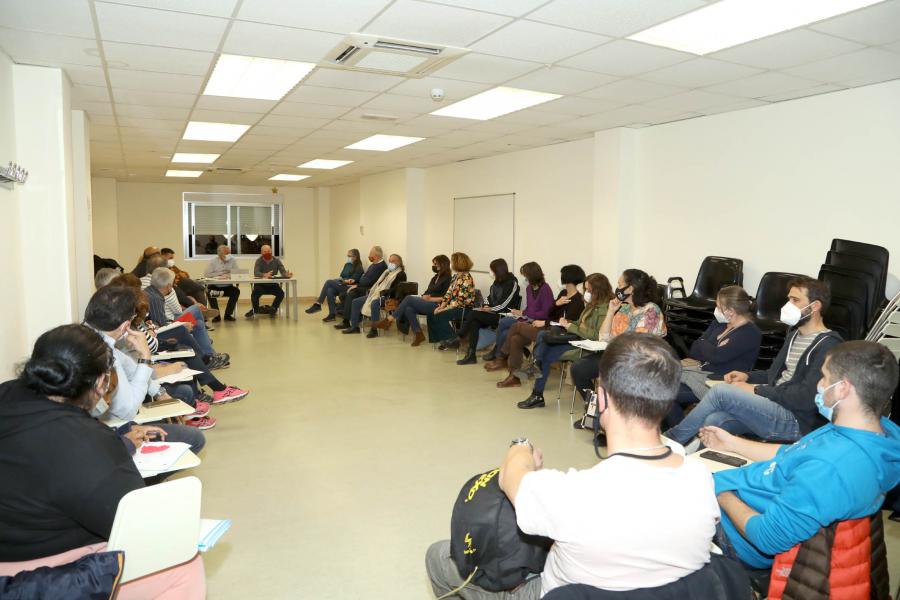 Foro de Participación -  Panorámica de la sala con los asistentes.