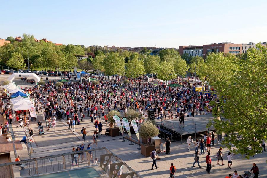 Fiesta del Deporte 2022 - Cenital de los participantes.