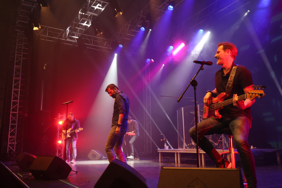 Noches en La Esfera: Metropop, concierto