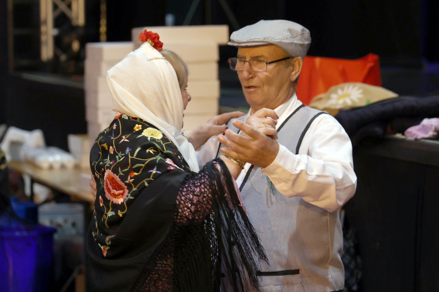 Día de la Comunidad de Madrid, chulapos bailando