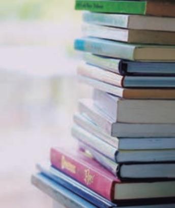 libros.jpg El usuario puede llevarse hasta tres ejemplares para leer