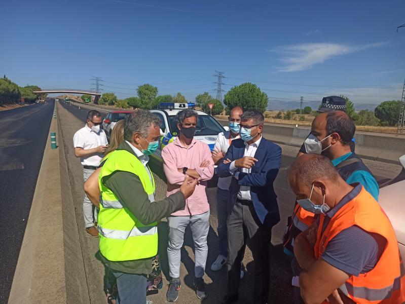 v2_0.jpg El alcalde visitó las obras de asfaltado