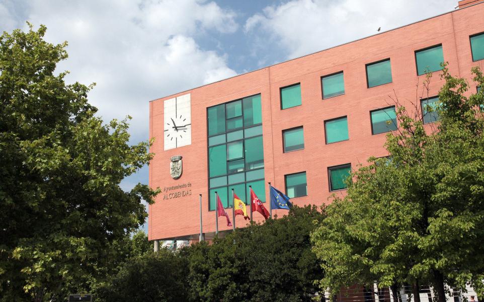 El Ayuntamiento de Alcobendas cierra las instalaciones y servicios municipales El Ayuntamiento de Alcobendas cierra las instalaciones y servicios municipales