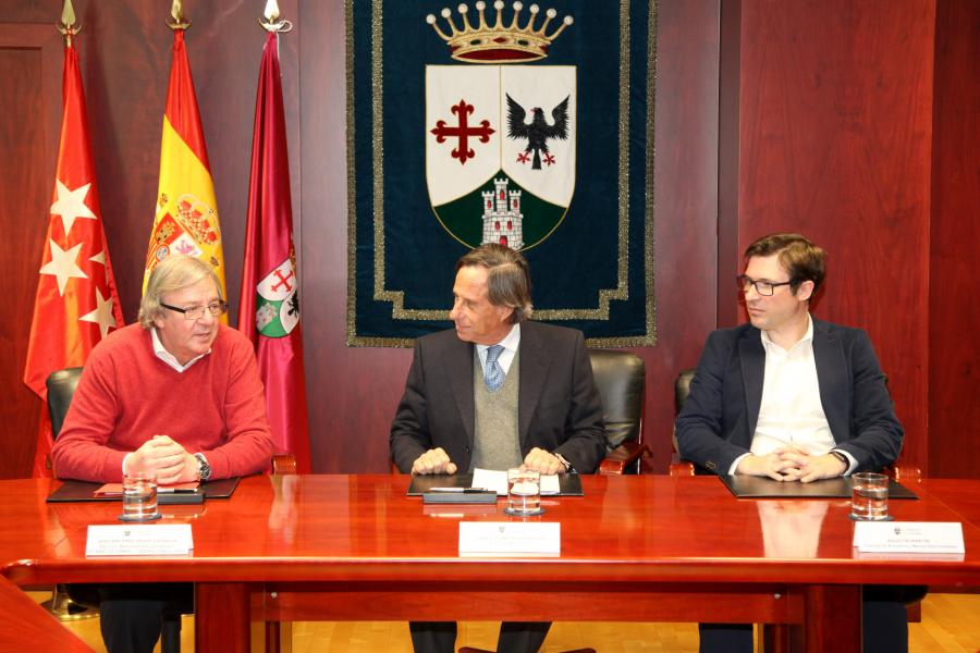 Alcobendas impulsa el fomento del empleo local con todas las empresas del grupo Italfarmaco Alcobendas impulsa el fomento del empleo local con todas las empresas del grupo Italfarmaco