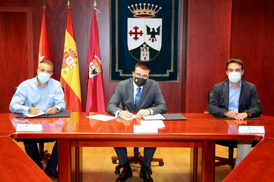 El Ayuntamiento de Alcobendas y la empresa Norte Sylcon firman un convenio para el fomento del empleo El Ayuntamiento de Alcobendas y la empresa Norte Sylcon firman un convenio para el fomento del empleo