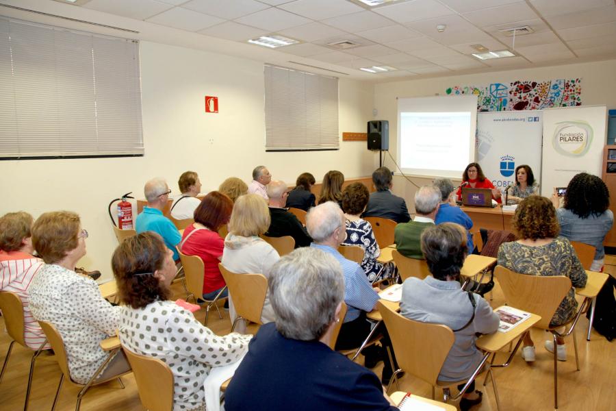 ‘Hogar y café’, una iniciativa de vivienda compartida para personas mayores ‘Hogar y café’, una iniciativa de vivienda compartida para personas mayores