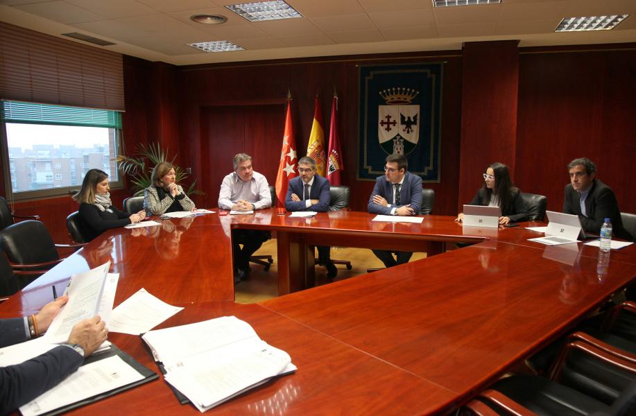 Alcobendas y la Comunidad de Madrid destinarán 213.000 euros a erradicar la Violencia de Género Alcobendas y la Comunidad de Madrid destinarán 213.000 euros a erradicar la Violencia de Género