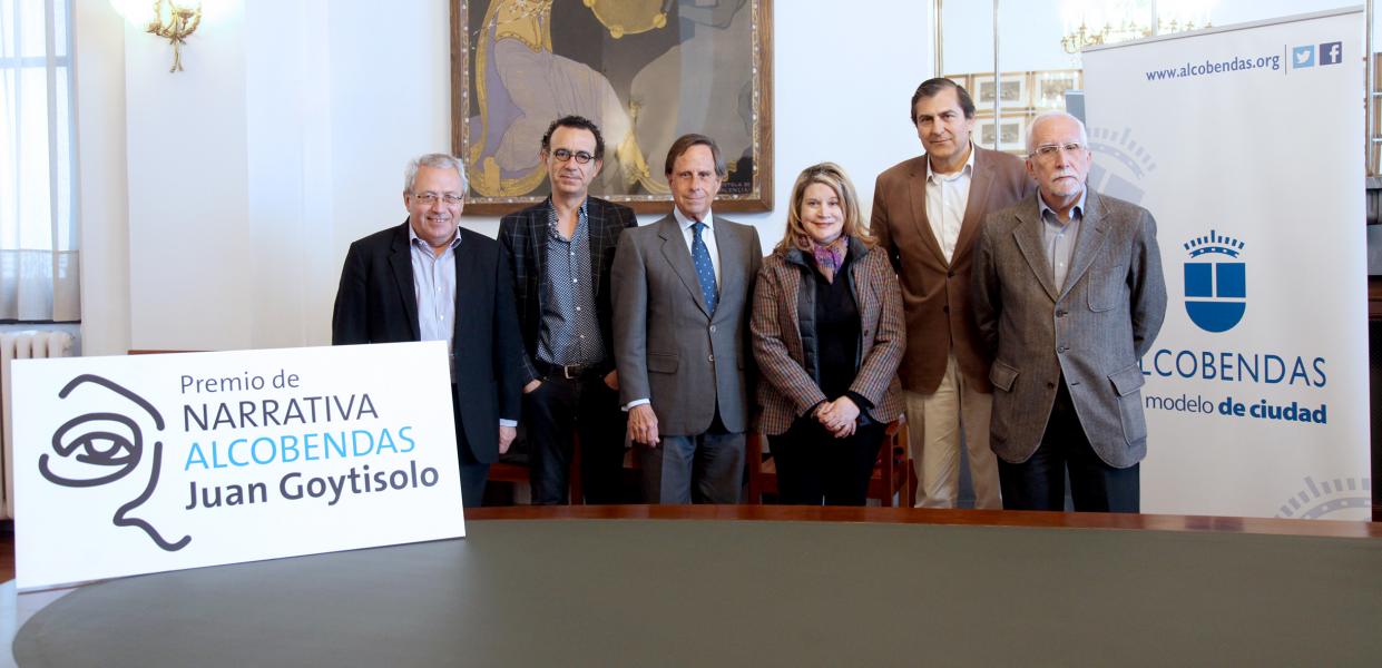 Alonso Cueto es el ganador del II Premio de Narrativa Alcobendas Juan Goytisolo Alonso Cueto es el ganador del II Premio de Narrativa Alcobendas Juan Goytisolo