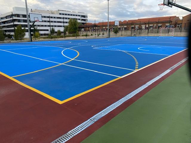 Pistapolideportiva.jpg Pista Polideportiva Fuente Lucha