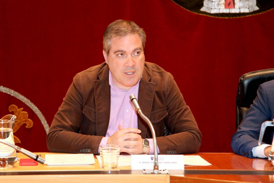 El equipo de gobierno municipal decide amortizar toda la deuda financiera para elaborar los presupuestos de 2020 y el Plan de Acción Municipal desde cero El equipo de gobierno municipal decide amortizar toda la deuda financiera para elaborar los presupuestos de 2020 y el Plan de Acción Municipal desde cero