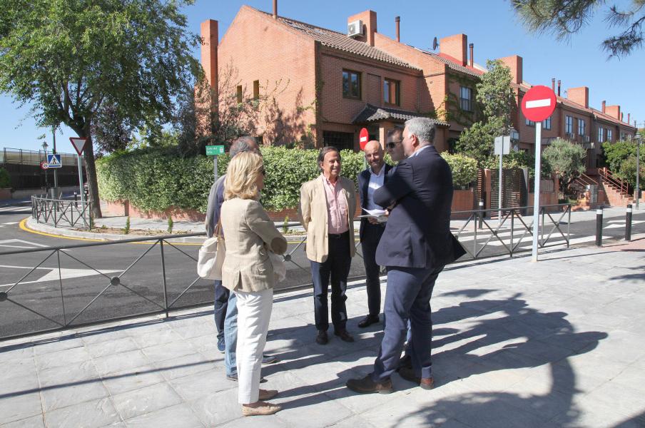 Finaliza la remodelación integral de las calles Hiedra e Iris Finaliza la remodelación integral de las calles Hiedra e Iris