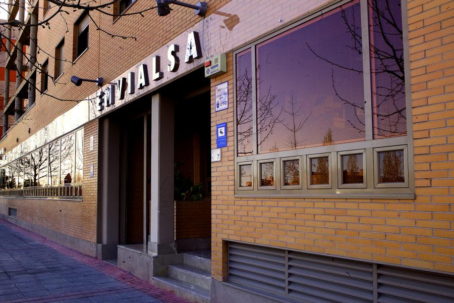 El Ayuntamiento establece medidas para facilitar el pago del alquiler de las viviendas y locales de Emvialsa El Ayuntamiento establece medidas para facilitar el pago del alquiler de las viviendas y locales de Emvialsa