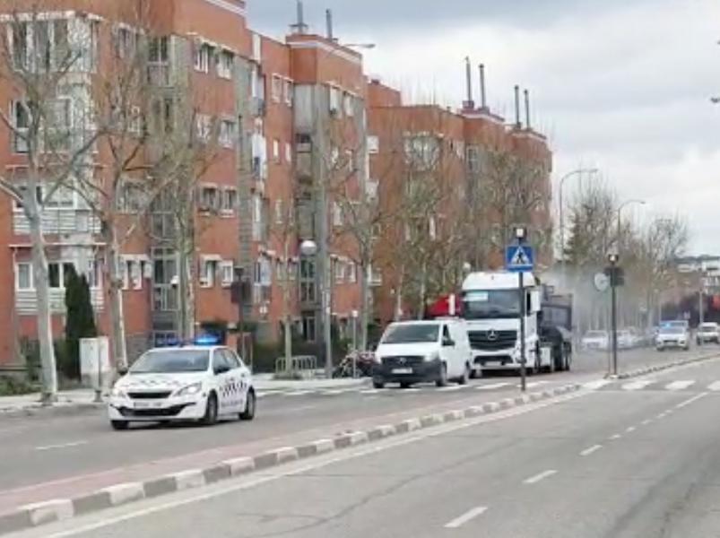 Alcobendas suma la ayuda solidaria de un empresario local para desinfectar las calles Alcobendas suma la ayuda solidaria de un empresario local para desinfectar las calles