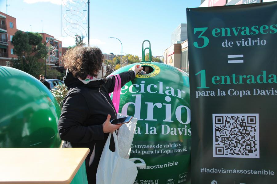 4164.jpg Recogida vidrio entradas Copa Davis 1