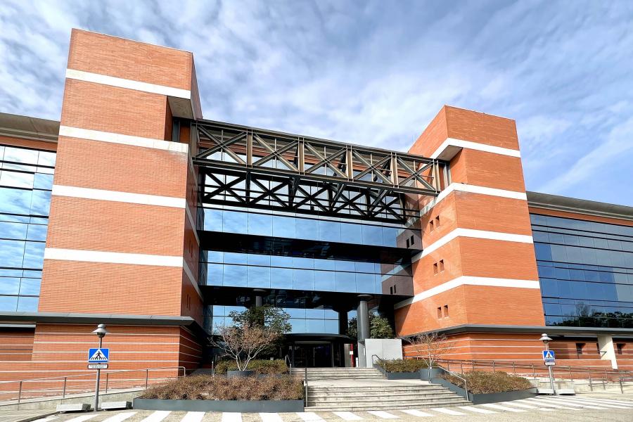 EdificioAvdaEuropa.jpg Patrimonio municipal Alcobendas